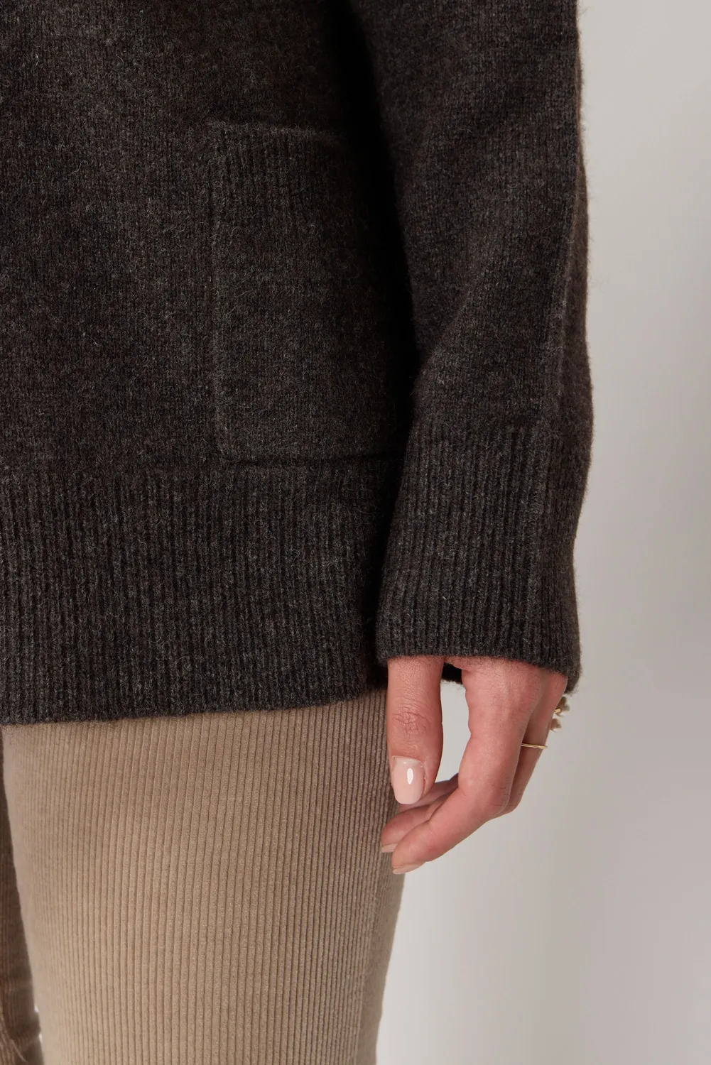 Acquaverde Cardigan Oversize Scollo V Marrone Yak Merino