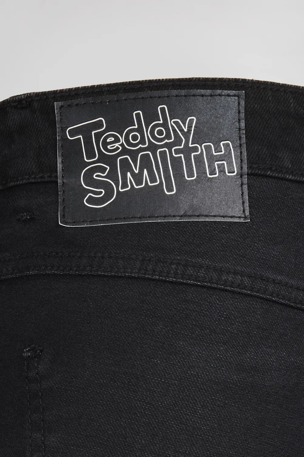 Teddy Smith Boyfriend Black Used jeans donna nero slavato