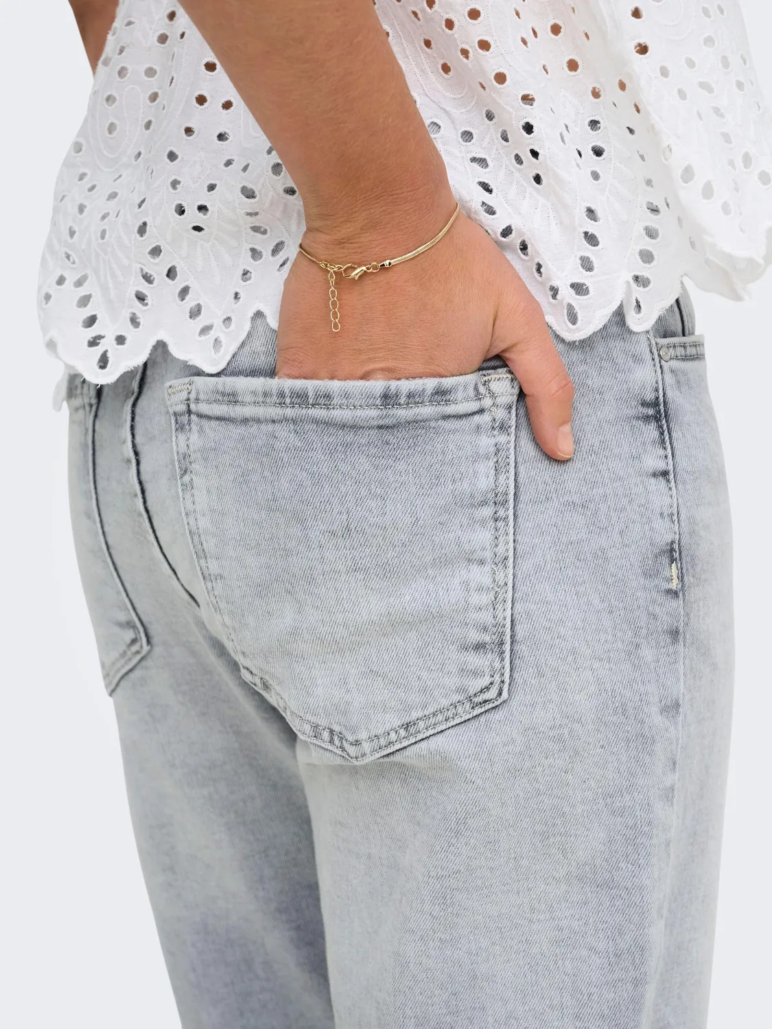 ONLY Onlemily Stretch HW St AK DNM Crop jeans grigio chiaro