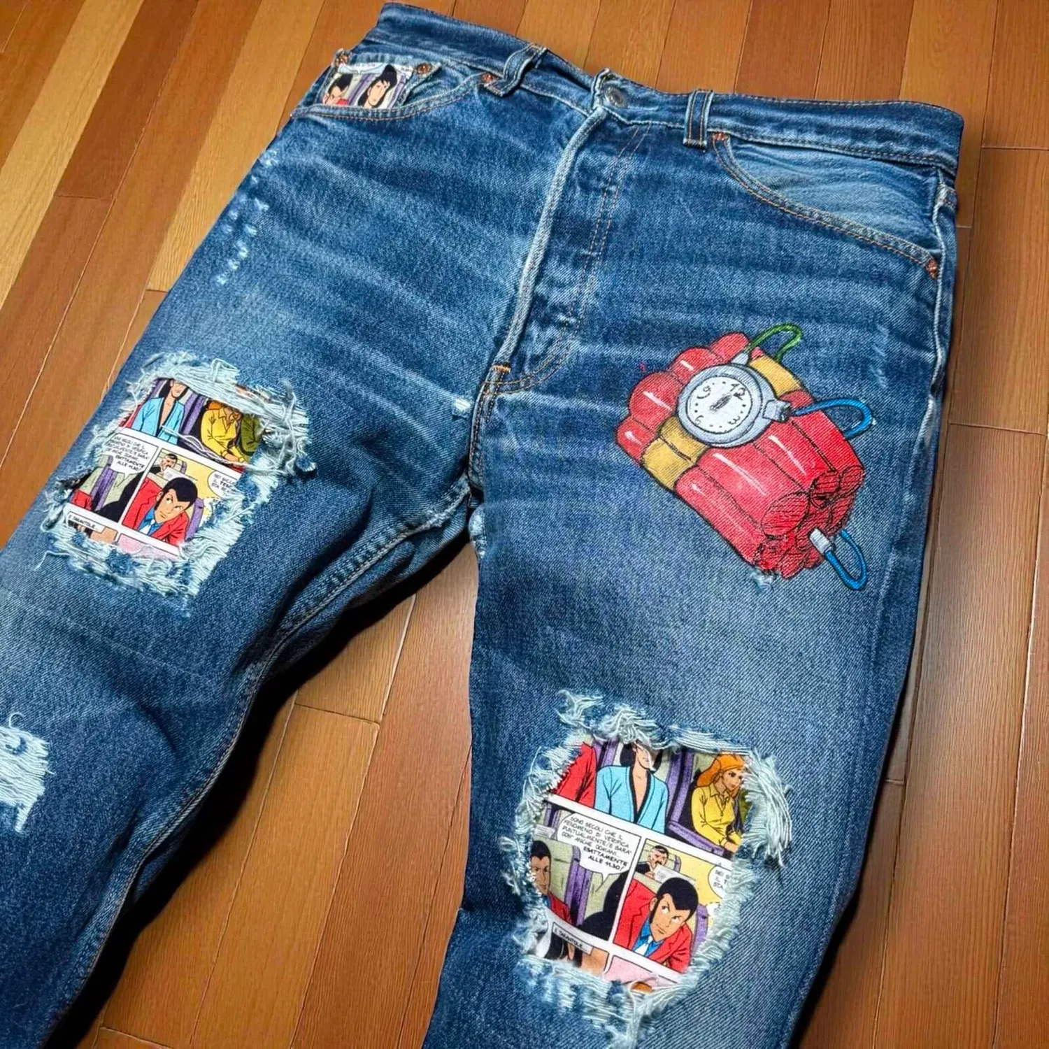 Levi's Vintage Lupin TNT jeans dipinti mano tessuto fumetti