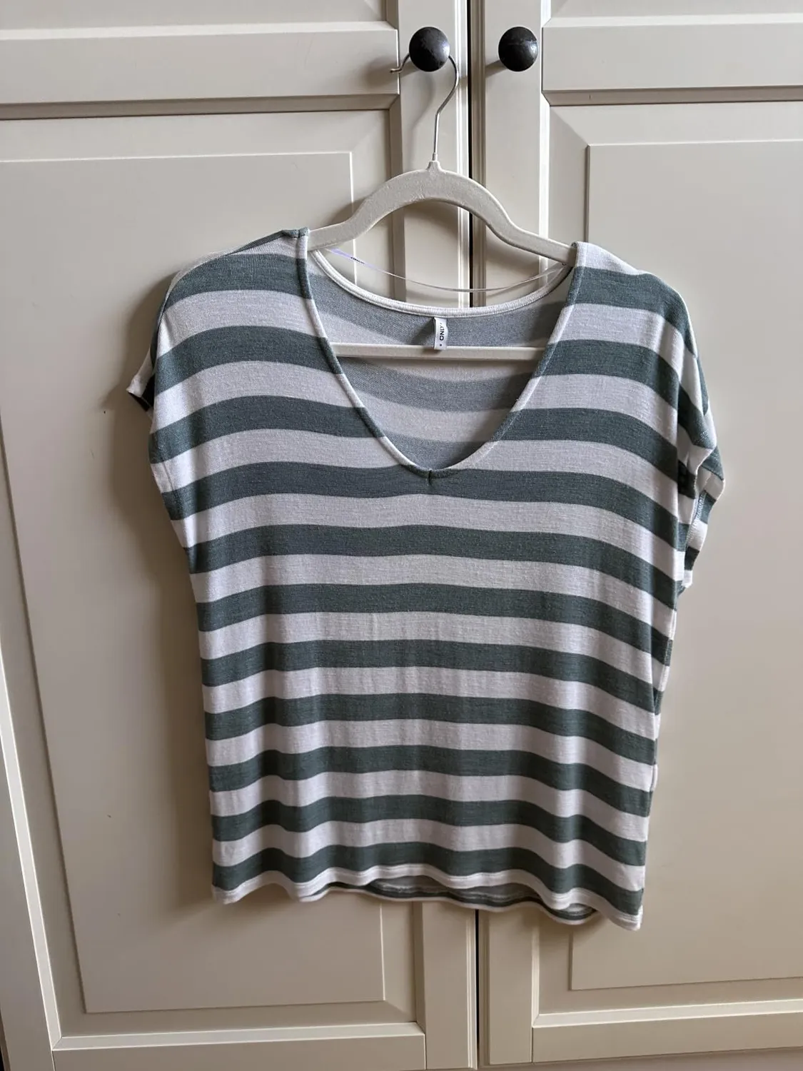 ONLY Onllira Life T-Shirt Donna Scollo a V Manica Corta