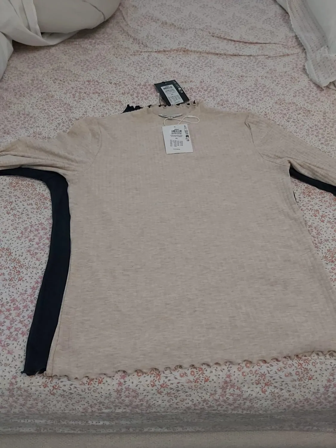 ONLY Onlemma top donna maniche lunghe scollo alto