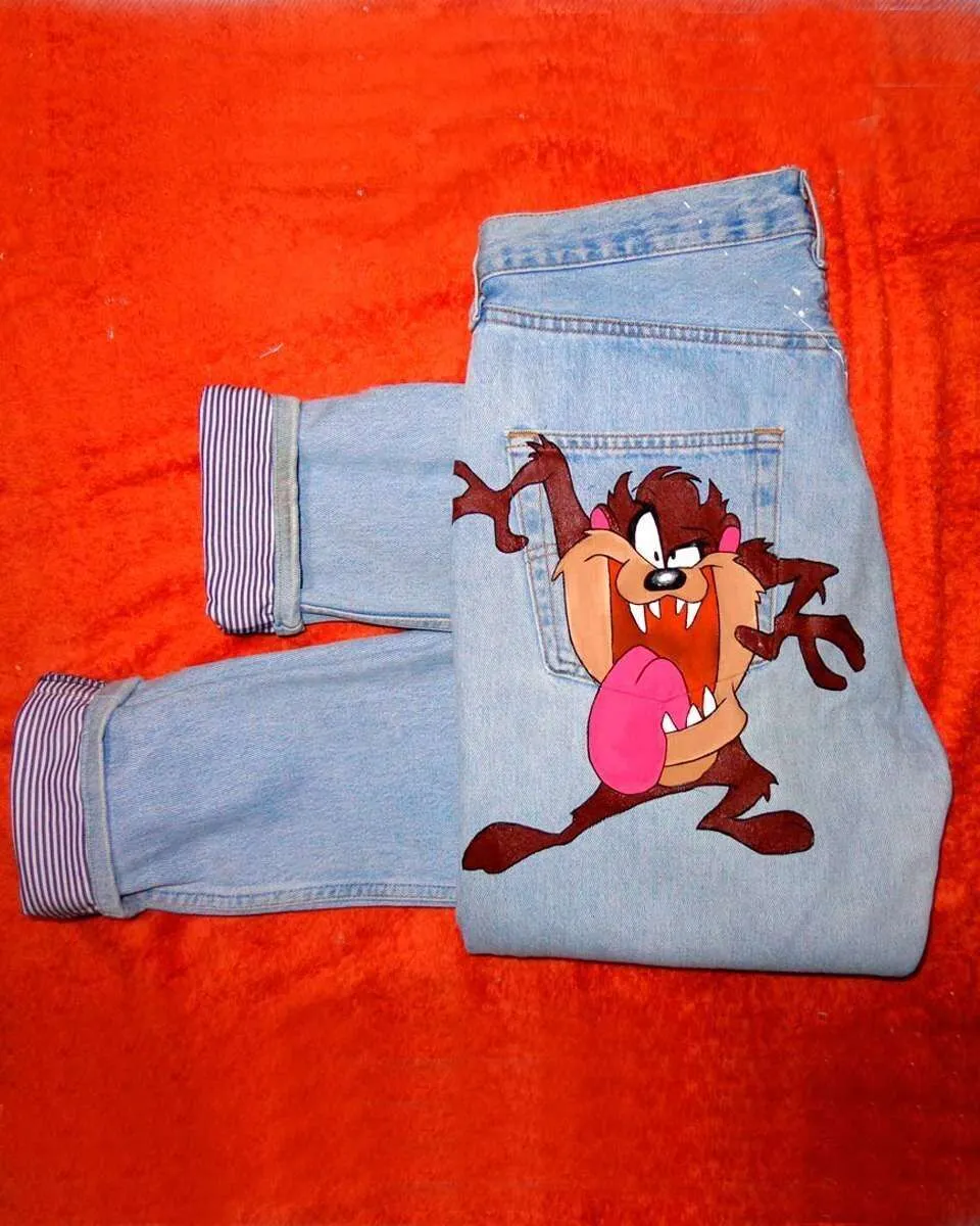 Never Say Never jeans Levi's vintage Taz base chiara dipinti a mano