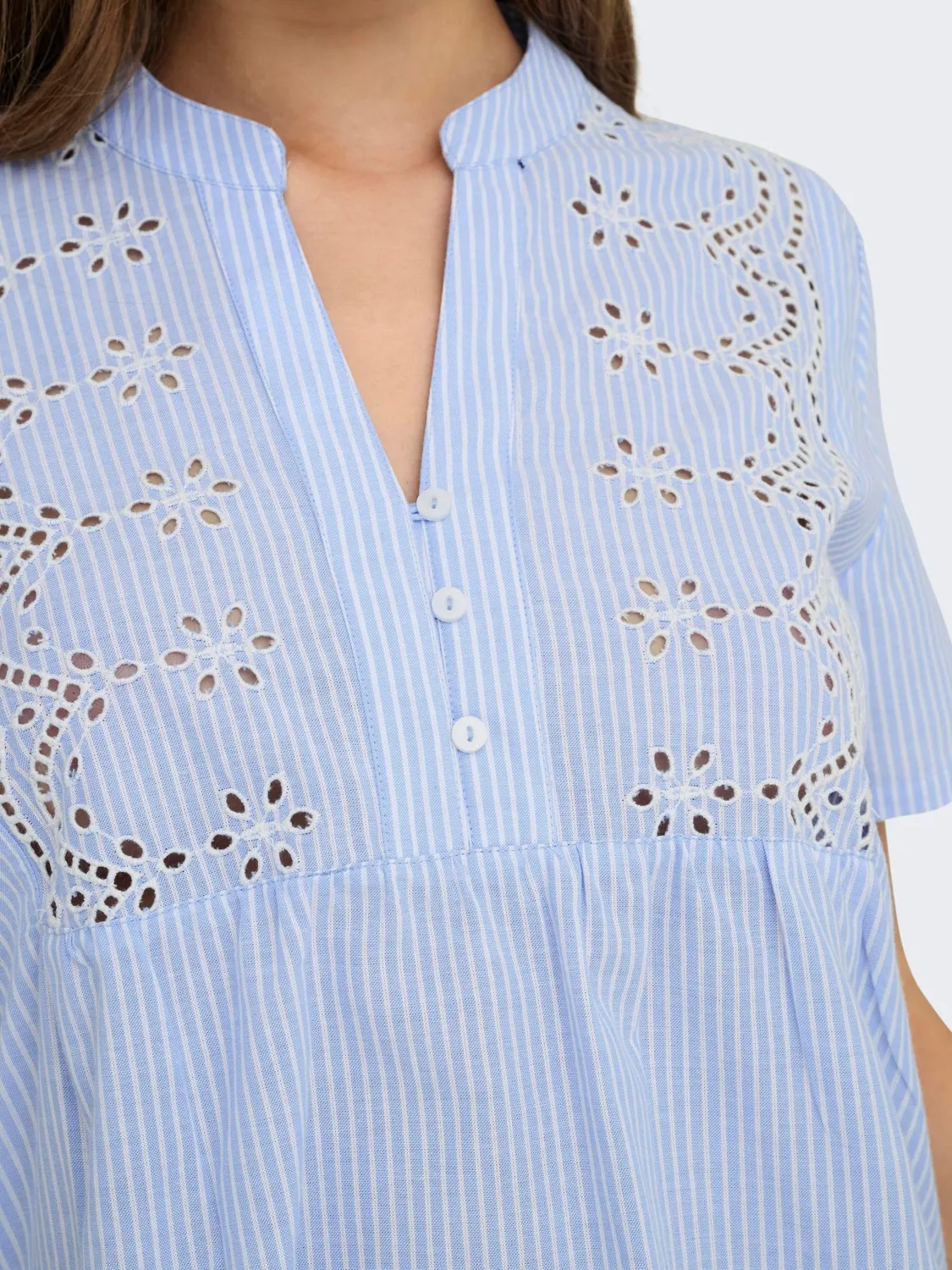ONLY Onlskano Top Donna XS manica corta ricamato
