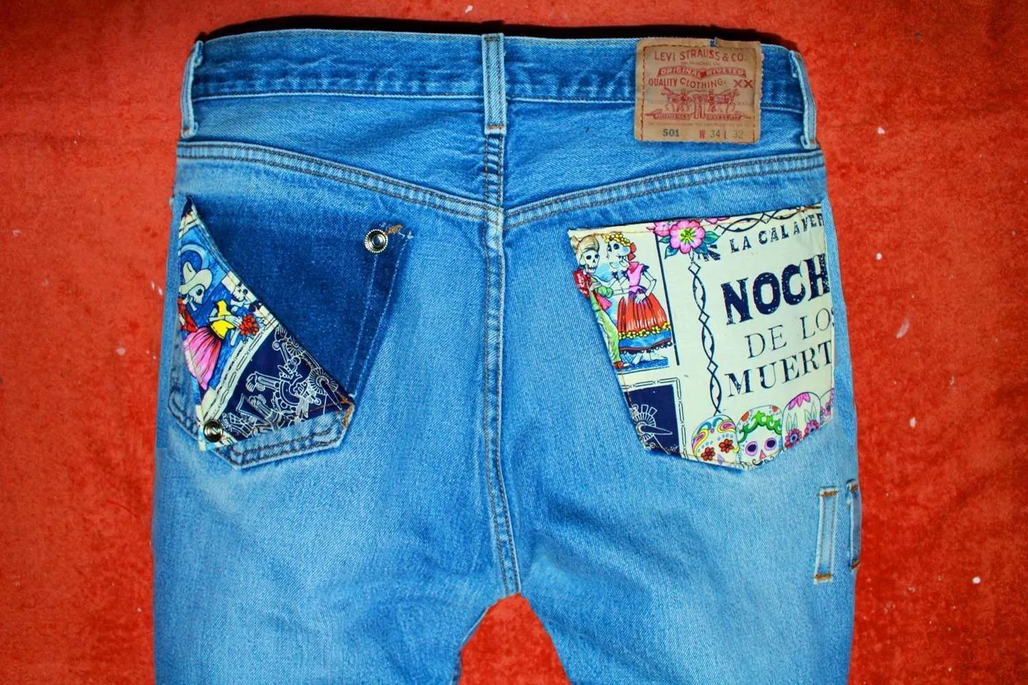 Levi's Vintage Teschi Calaveras jeans custom tessuto
