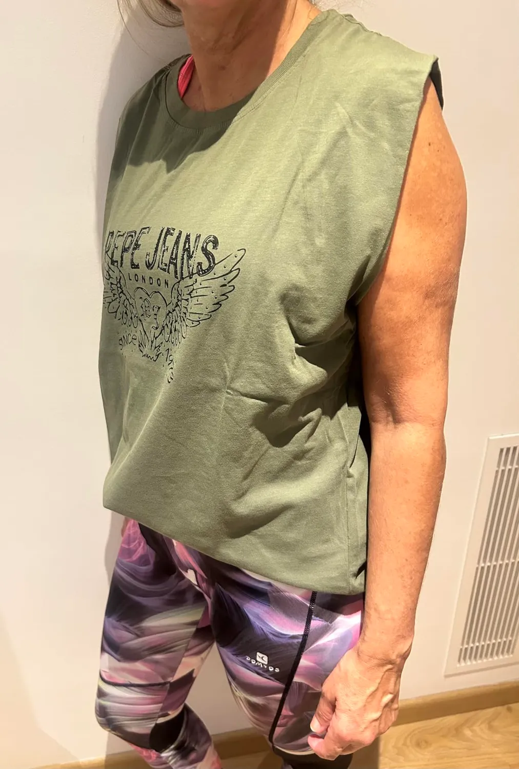 Pepe Jeans Bertha t-shirt donna bianca smanicata cuore