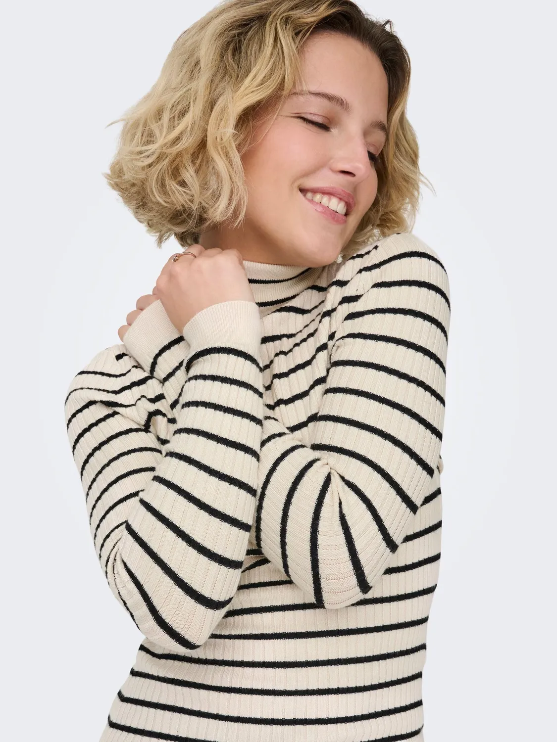 ONLY Onlkarol maglione donna bianco e grigio