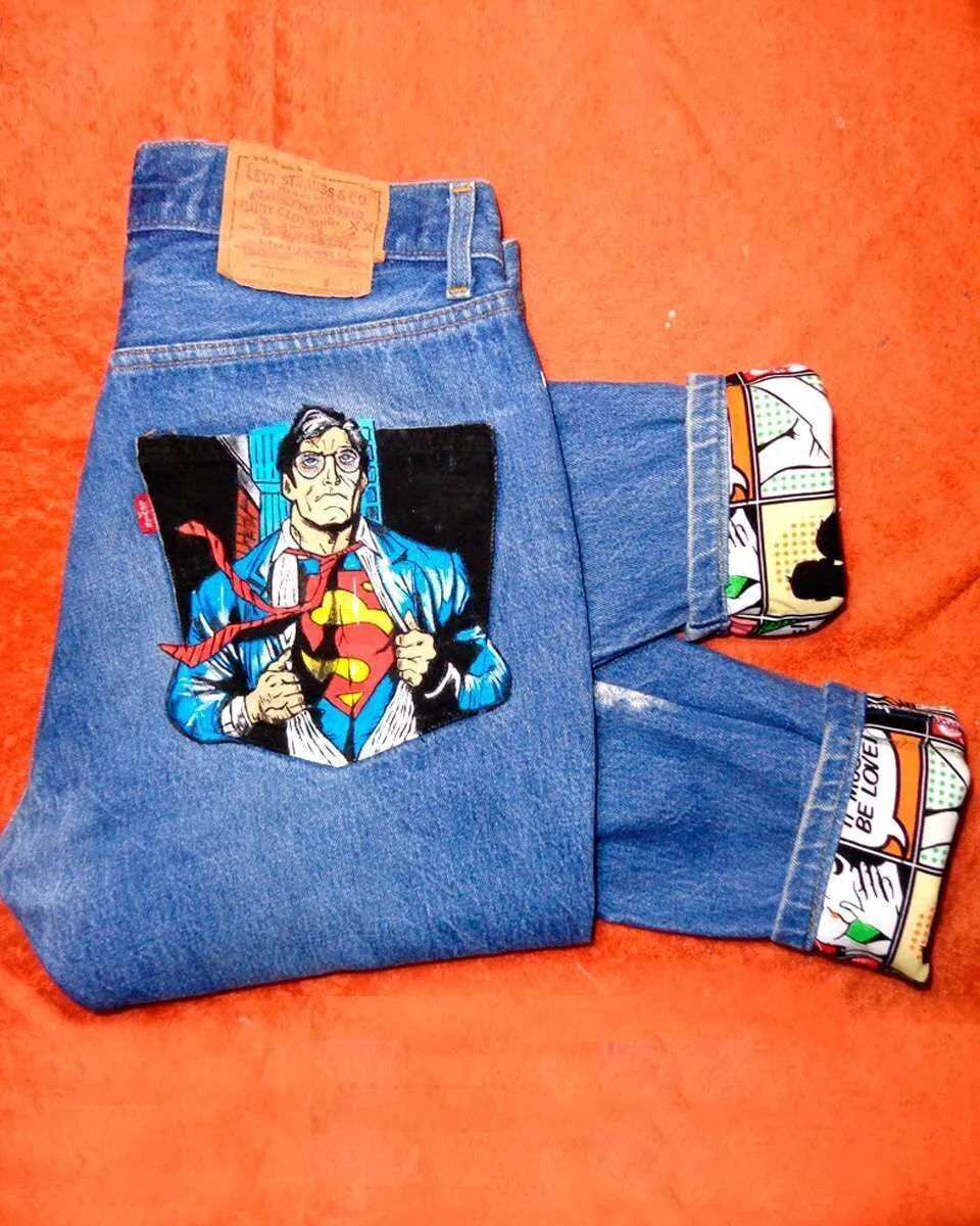 Levi’s Vintage Superman jeans dipinti fumetti custom