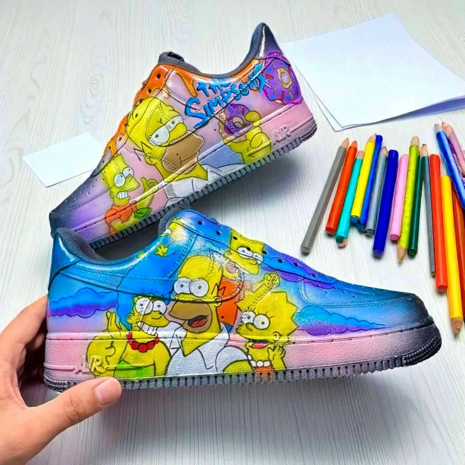 Nike Air Force 1 The Simpsons sneakers nere dipinte a mano