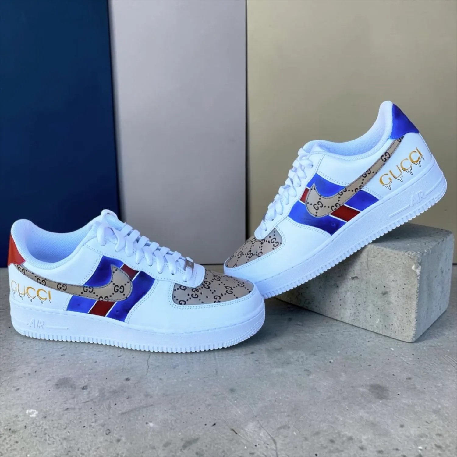 Nike Air Force 1 Gucci Blue sneakers dipinte a mano