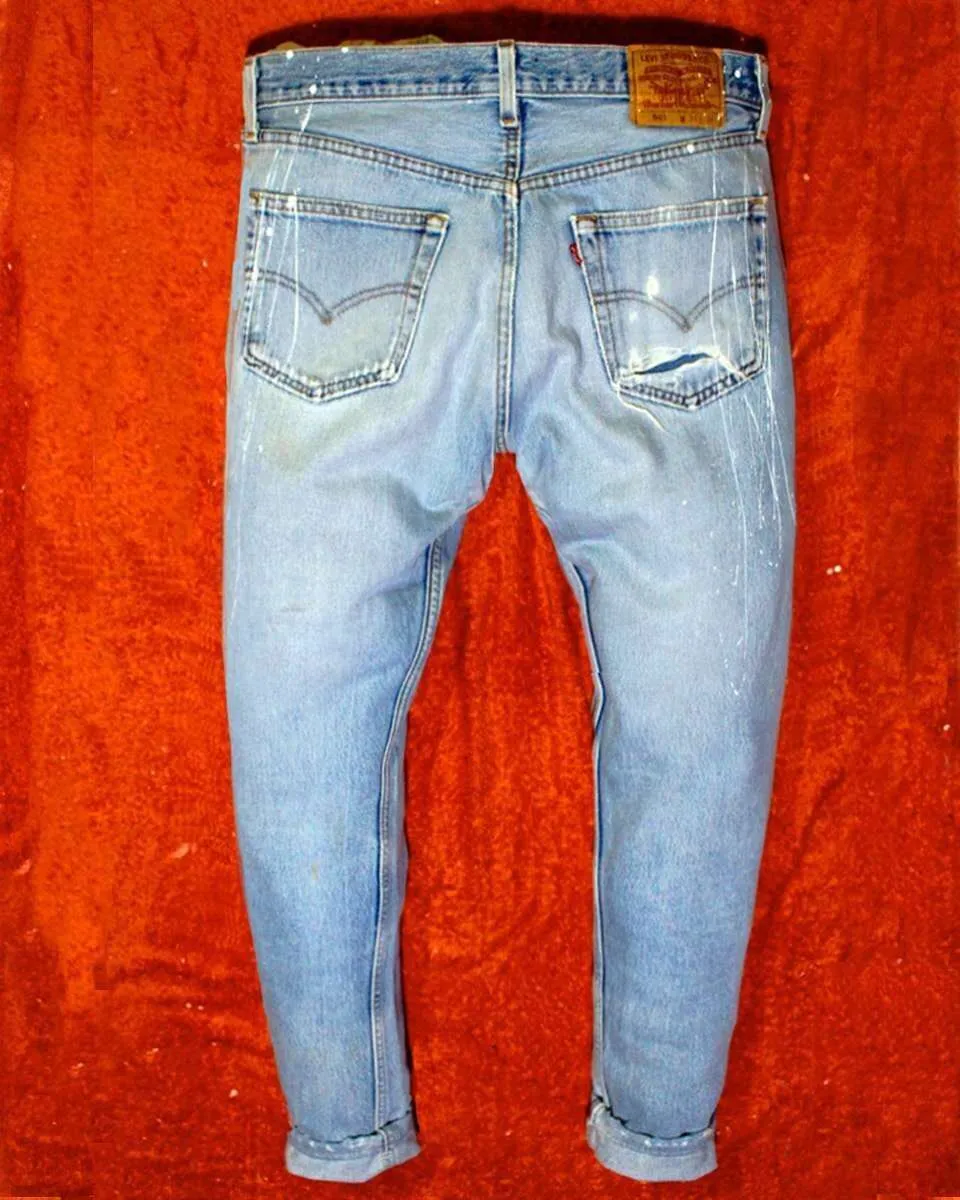 Levi's Vintage Destroyed jeans slavati vernice bianca strappi