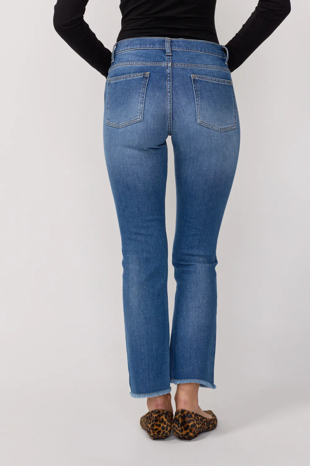 Acquaverde Cara Jeans bootcut Worn sfrangiati
