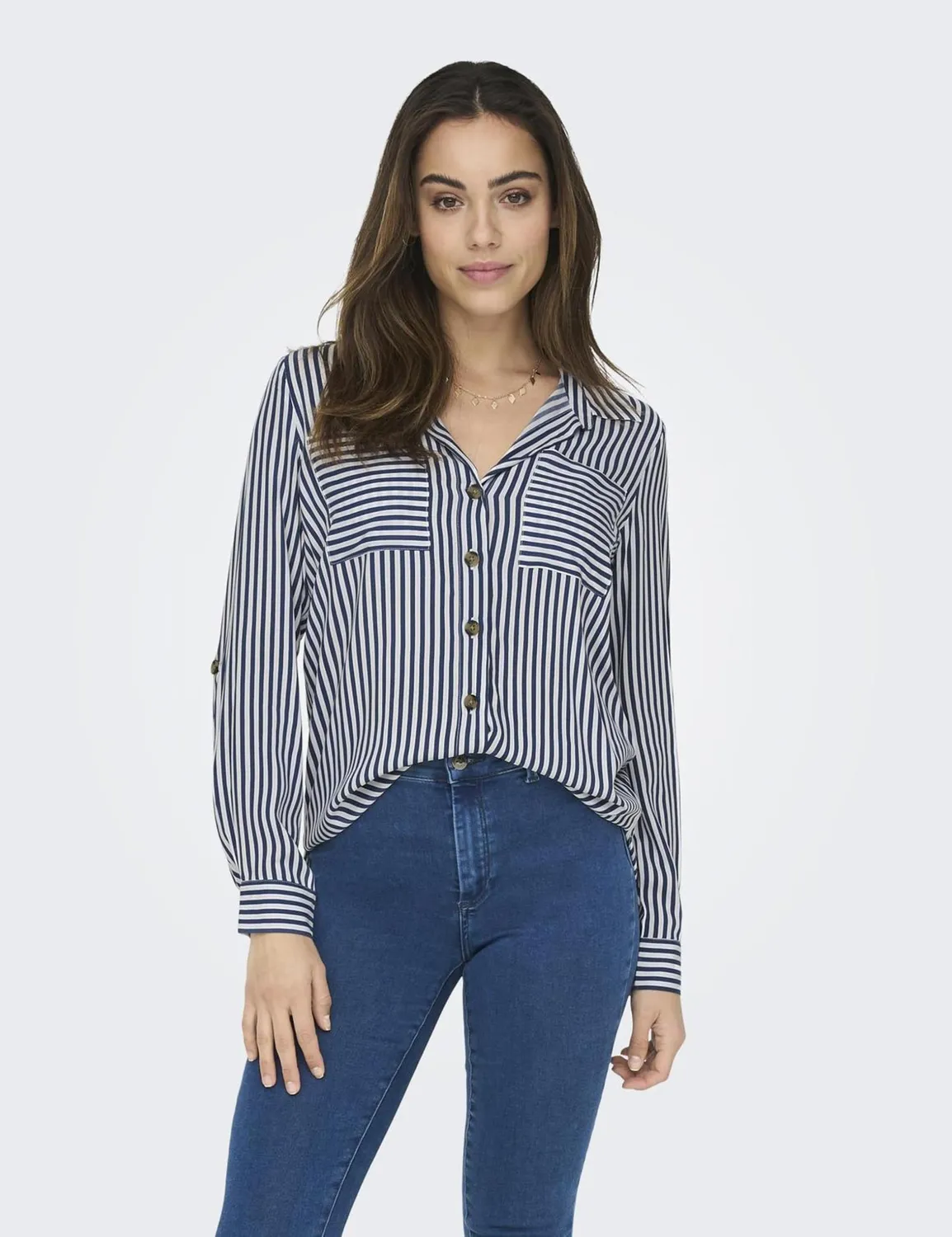 ONLY Shirt camicia manica arrotolata nera giro manica