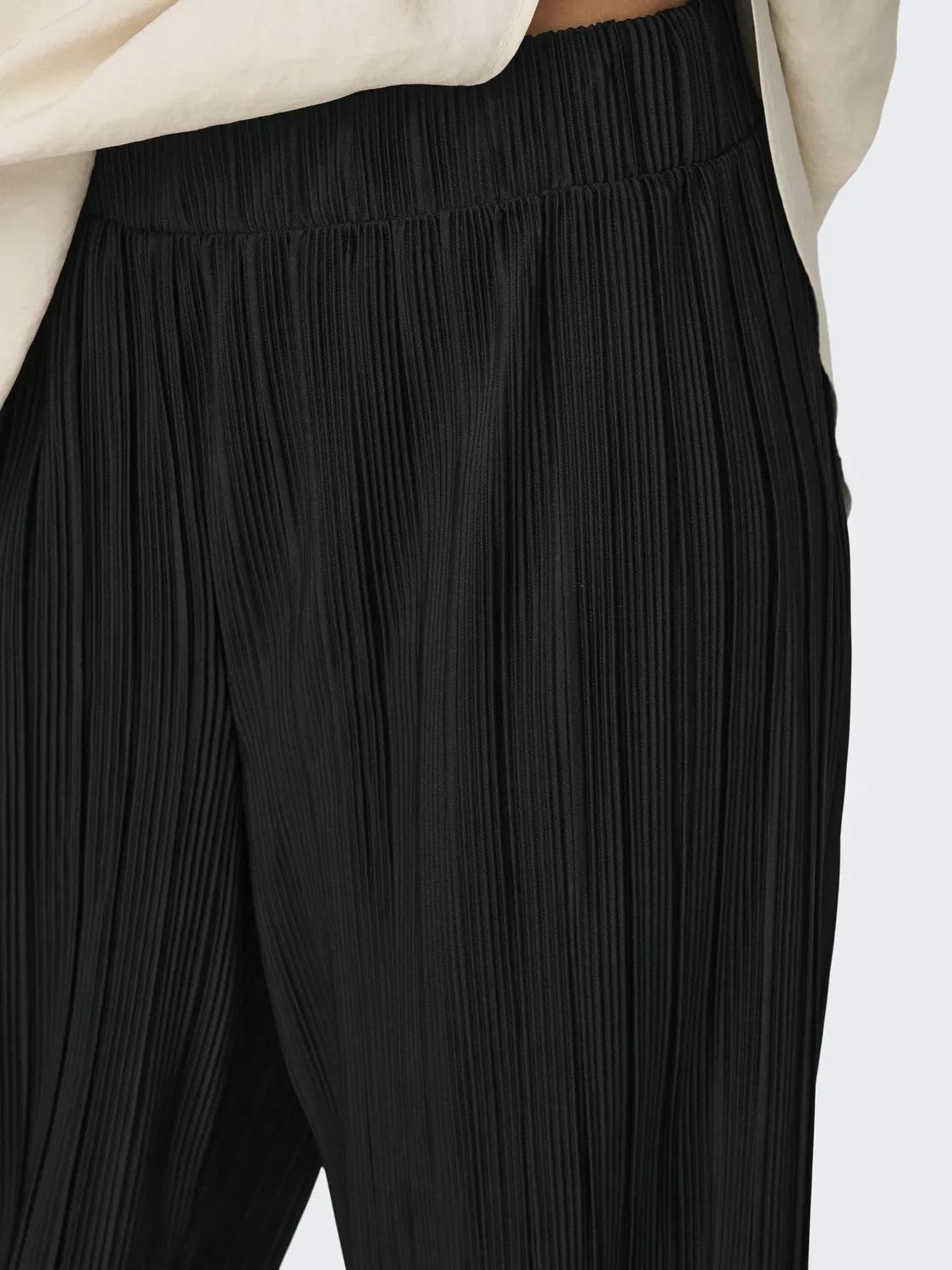 Only Onlravenna Pantaloni Plisse Donna L Nero Elastici