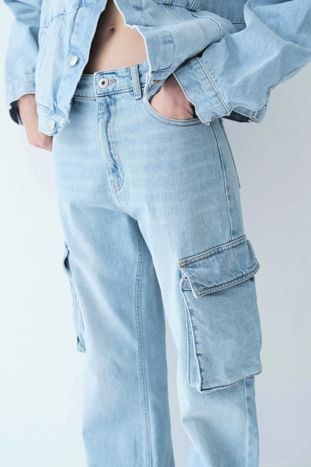 acquaverde Battle Used Bleached cargo jeans 7 tasche