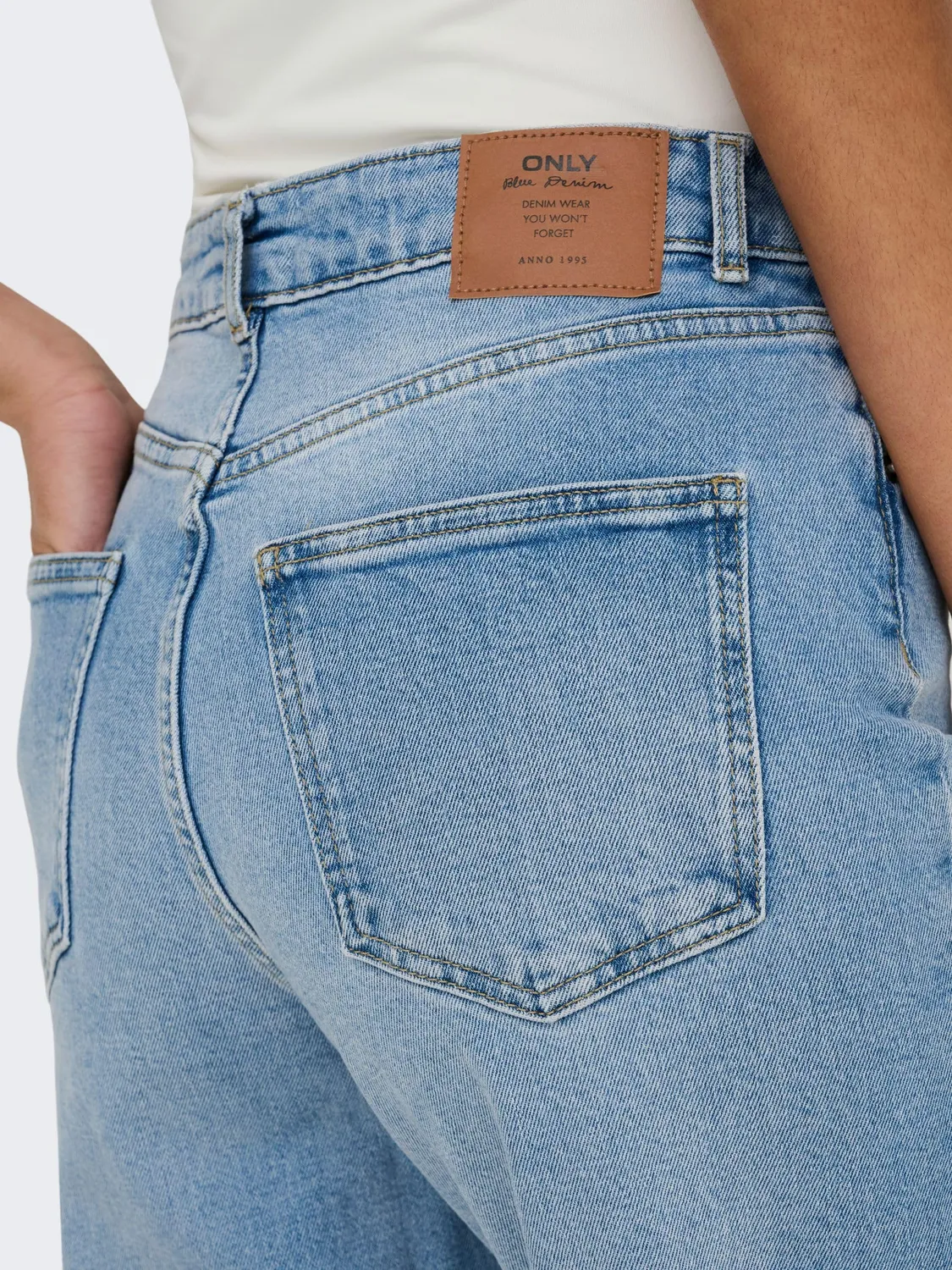 ONLY Onljuicy HW Wide Leg Rea365 Noos jeans 26W/30L vita alta