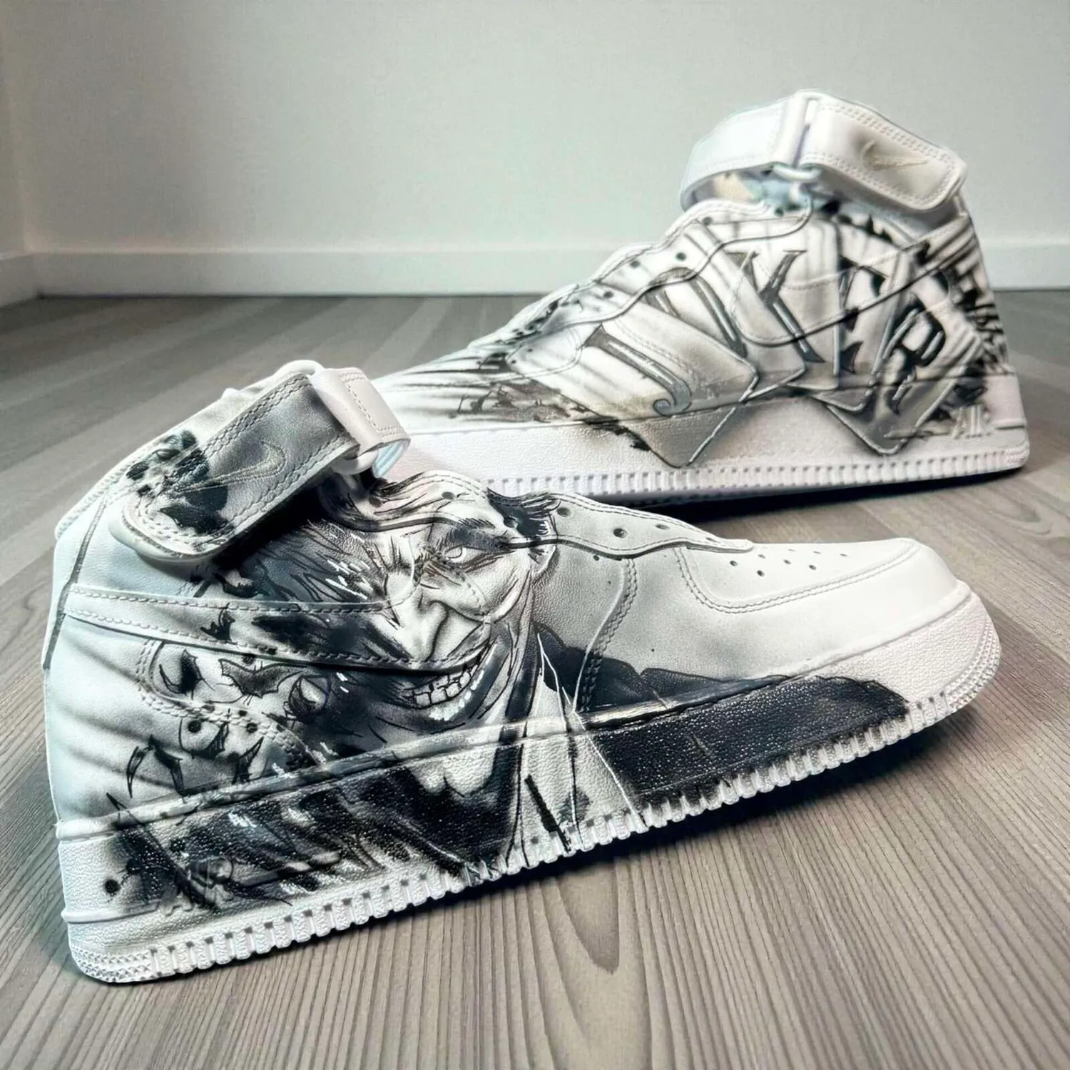 Nike Air Force 1 High dipinte Joker carte