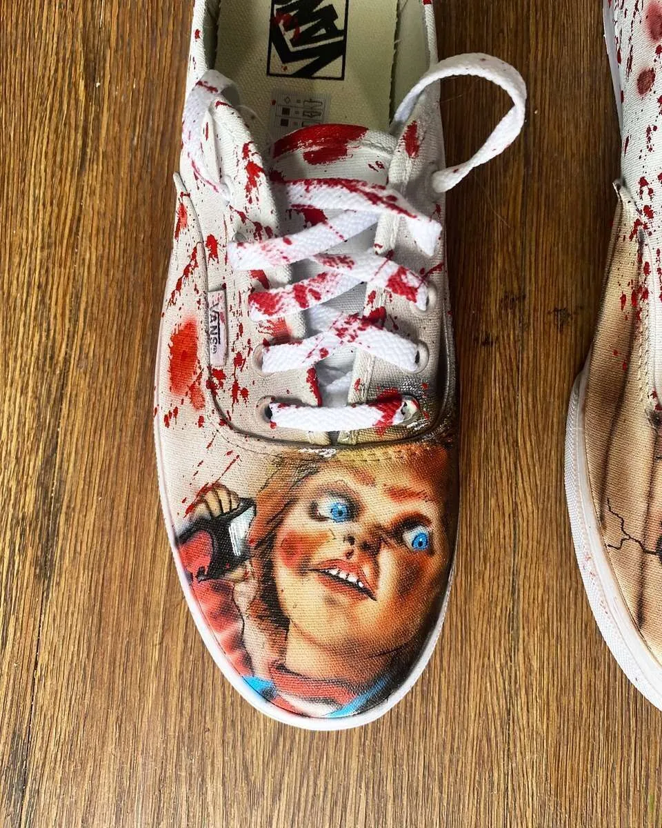 Never Say Never Chucky Vans Slip-On dipinte a mano
