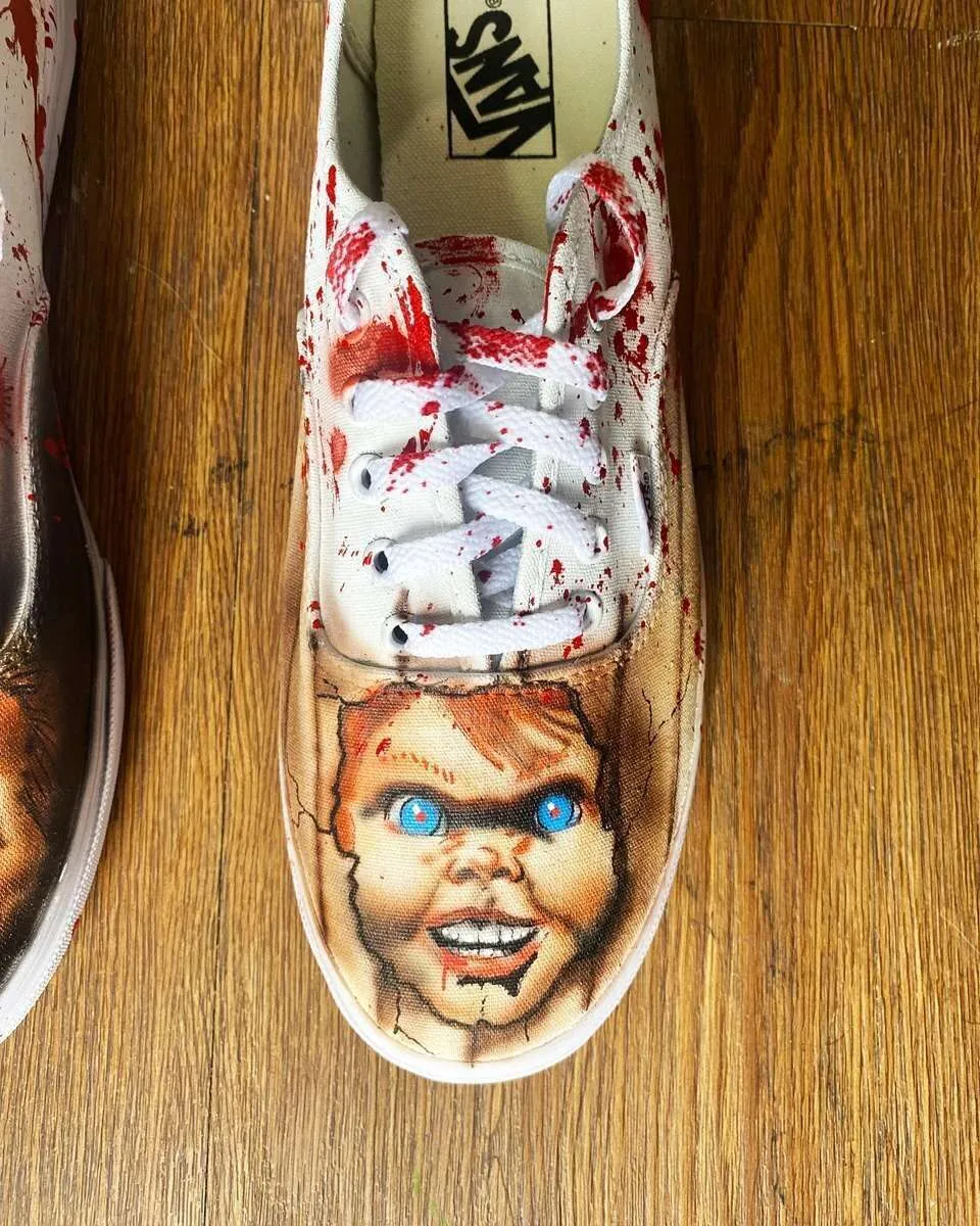 Never Say Never Chucky Vans Slip-On dipinte a mano