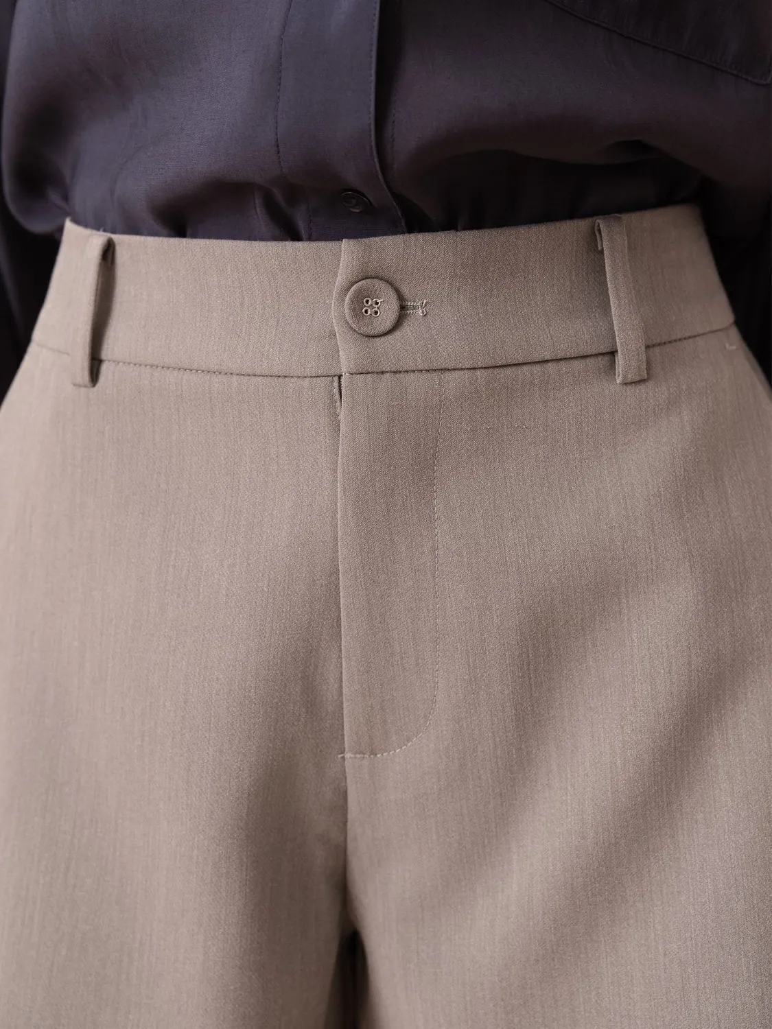 Oraije Brenda shorts grigi svasati vita alta