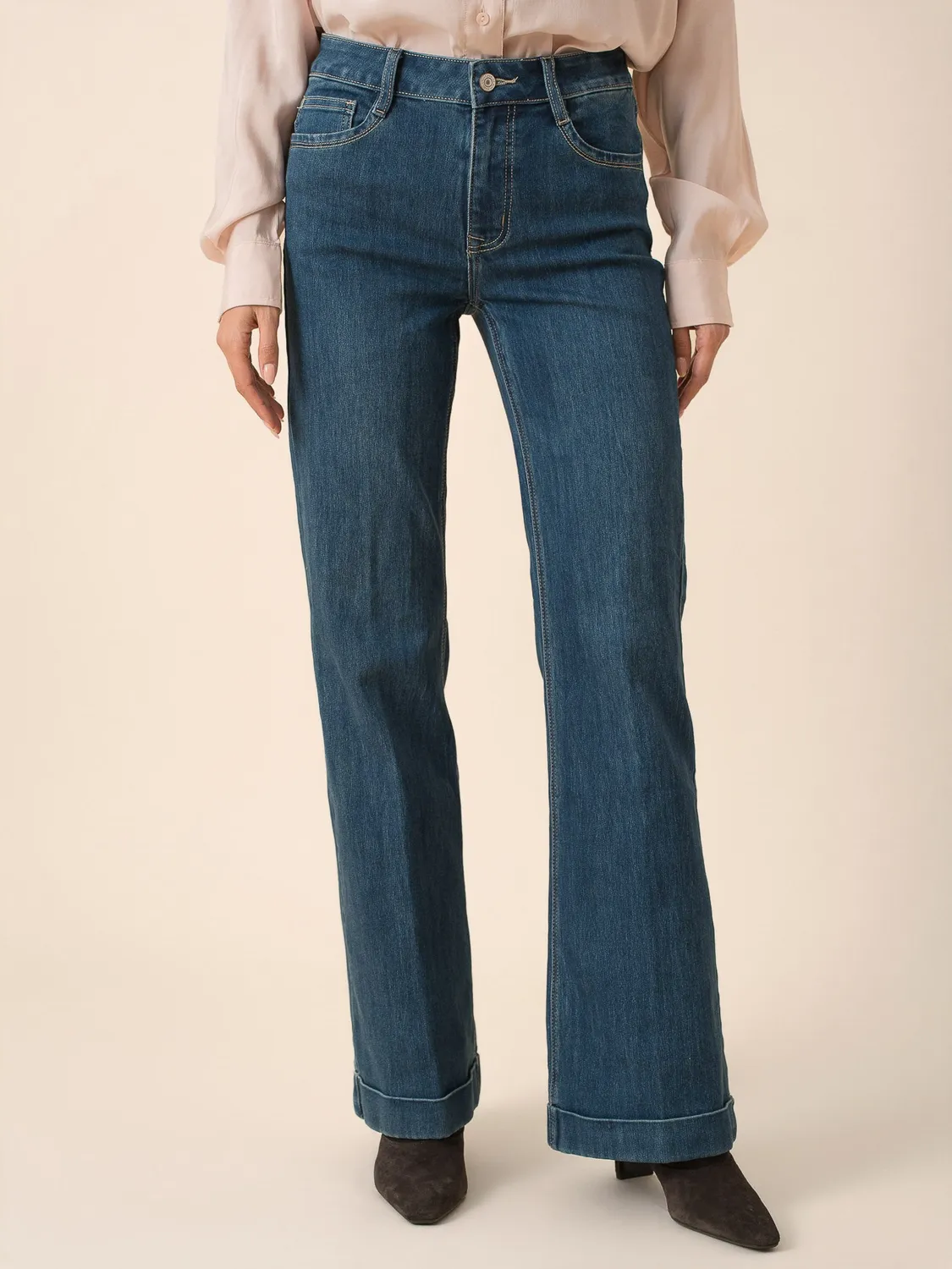 Oraije Fanny jeans flare azzurro chiarissimo