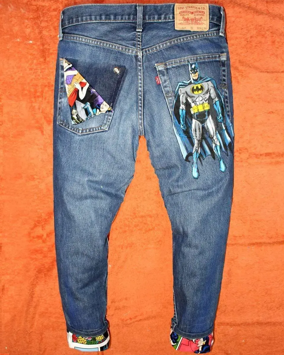 Never Say Never Batman jeans vintage dipinto fumetto